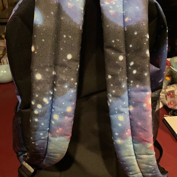 Back pack - Picture 5 of 6